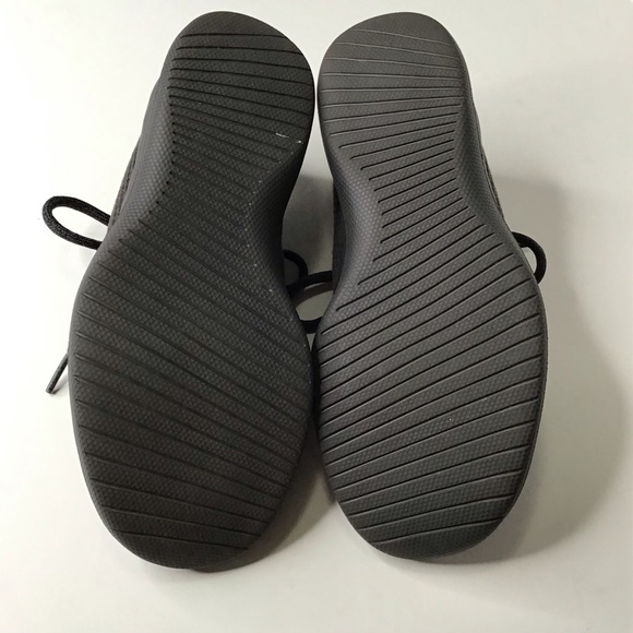 Allbirds Tree Runner in Charcoal Size 6. - Picture 6 of 10